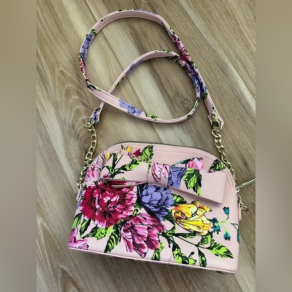 Betsey Johnson Handbags - Betsey Johnson Floral Crossbody